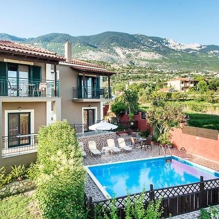 Villa Nefeli Τραπεζάκι Εξωτερικό φωτογραφία