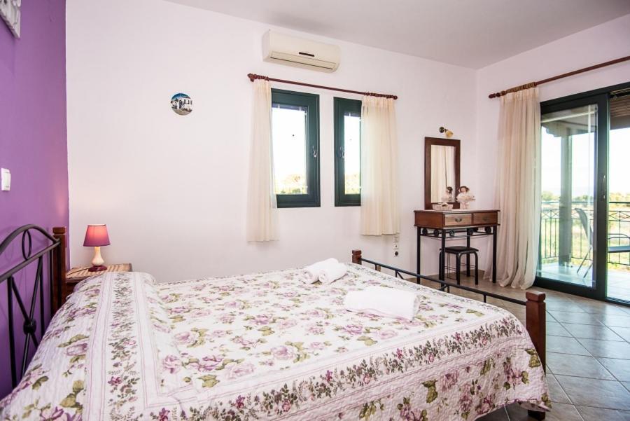 Villa Nefeli Τραπεζάκι Εξωτερικό φωτογραφία